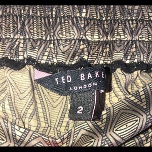 Ted Baker Pants - Ted Baker Pattern Silk Pants Ted Baker Pants - Ted Baker Pattern Silk Pants